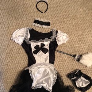 Halloween ladies maid costume